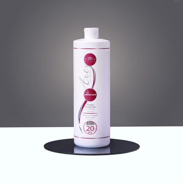 Окислитель LUMINACOLOR 20 Vol. 6% 1000 мл