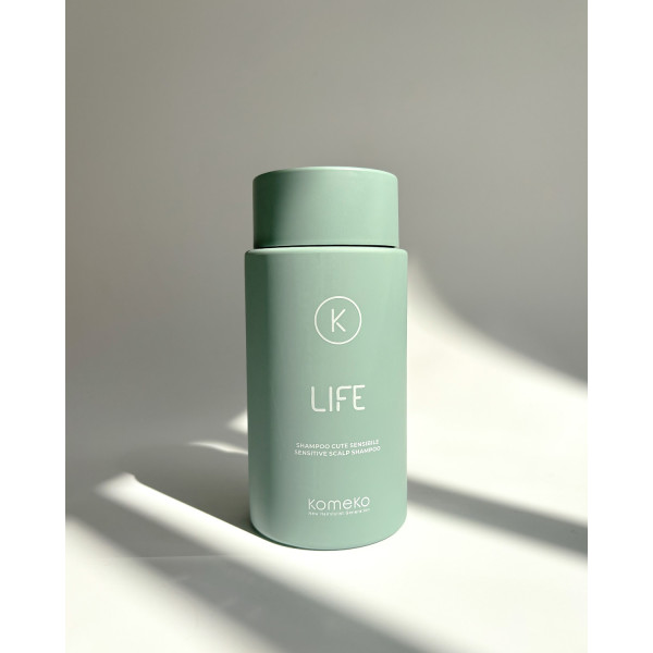 Шампунь для чутливої шкіри голови LIFE CUTE SENSIBILE 285 мл